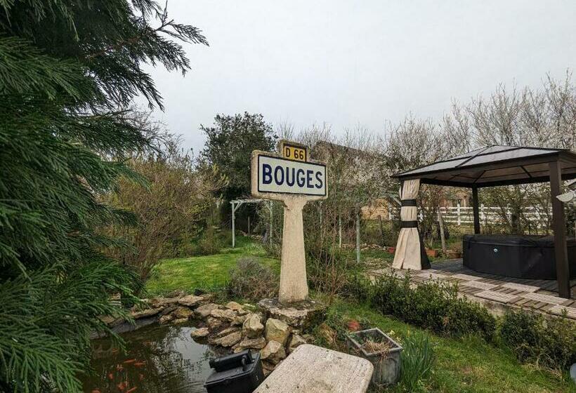 标准间, Guestroom Bouges Le Château, 1 Pièce, 2 Personnes   Fr 1 591 518