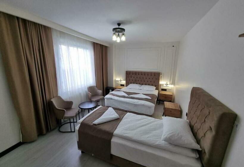 اتاق لوکس سه تخته, Elite Park Hotel & Suites