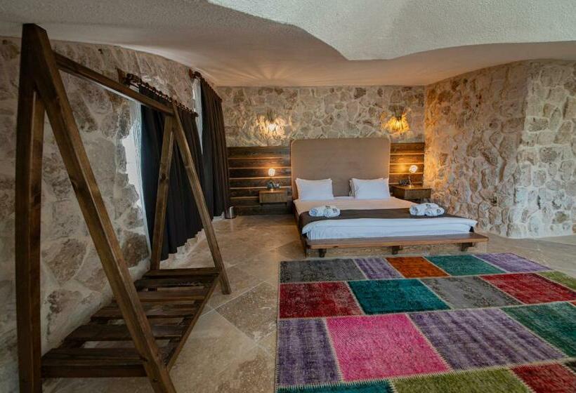 سوییت دوبلکس, Cappadocia Hobbit House