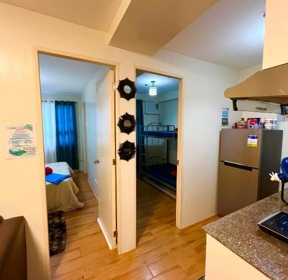 Номер Стандарт с Балконом, Waveside Staycation At Seawind