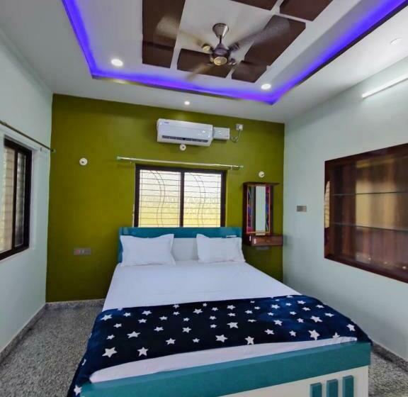 Трехместный Номер Deluxe, Aditya Tourist Home