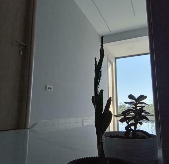 Трехместный Номер Deluxe Вид на Море, Villa Tonia