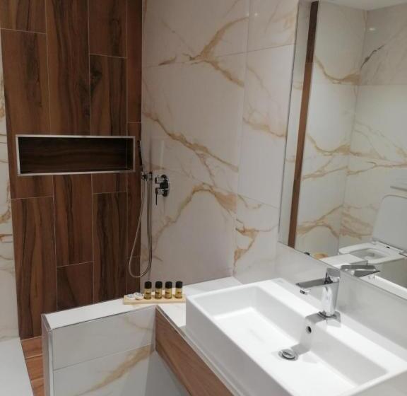 Номер Deluxe с Видом, Villa Tonia