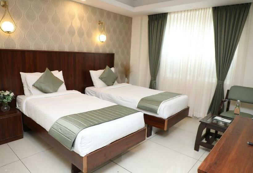Номер Стандарт, Earth Hotels