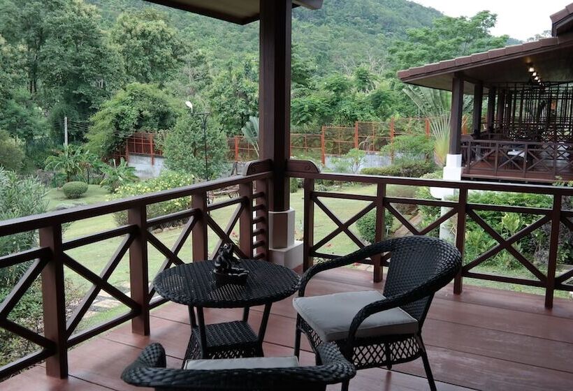 Номер Superior, Phubachiang Golf & Resort Pakse