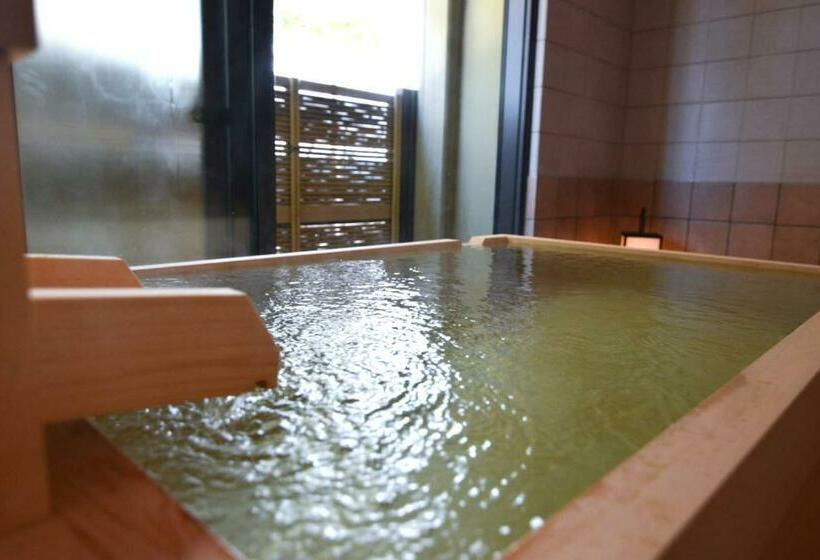 Номер Deluxe, Yamabuki