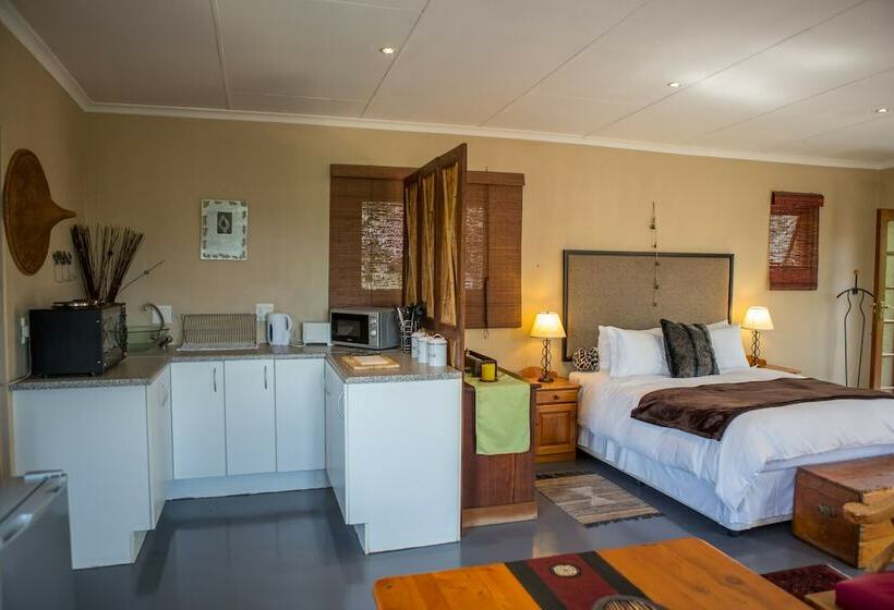 Студия Deluxe, Moonflower Cottages