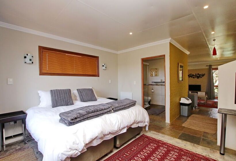 Студио Executive, Moonflower Cottages