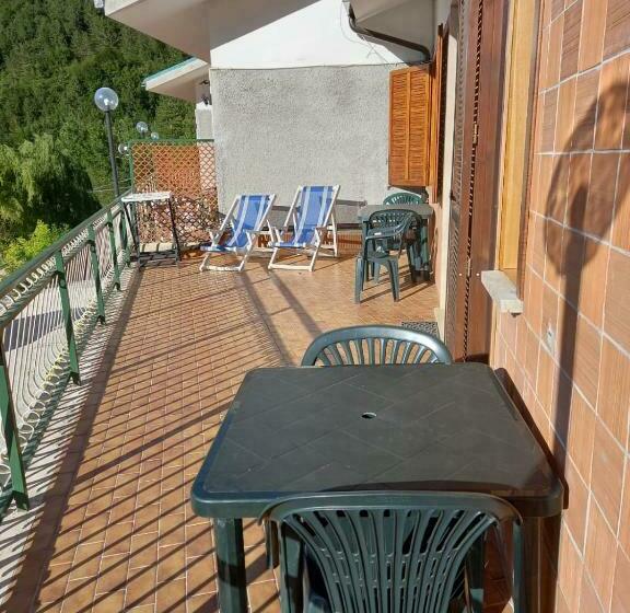 Номер Стандарт, Bellavista   Appartamenti & Affittacamere Sul Lago Di Scanno   Senza Colazione