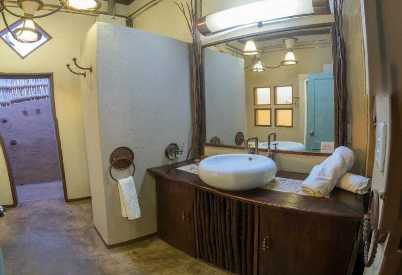 Номер Стандарт, Emoya Basotho Lodge