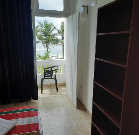 חדר דלוקס צדדי נוף לים, White Surfing Beach Resort