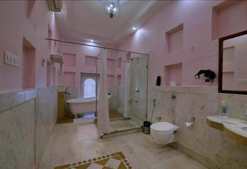 סוויטה, Brijrama Palace, Varanasi By The Ganges