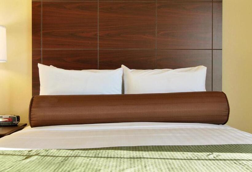 디럭스 룸, Cobblestone Hotel & Suites   Mccook