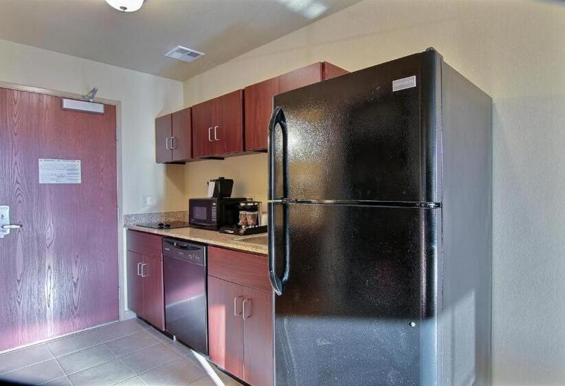 Люкс, Cobblestone Hotel & Suites   Mccook