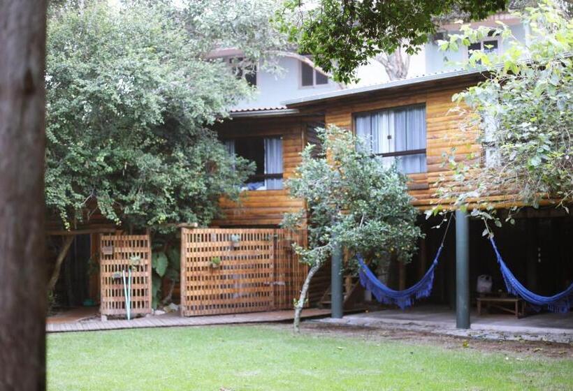 Quarto Quadruple Standart Vista Jardim, The Search House