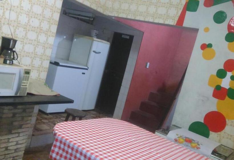 Семейный Номер, Praieiro Hostel Albergue