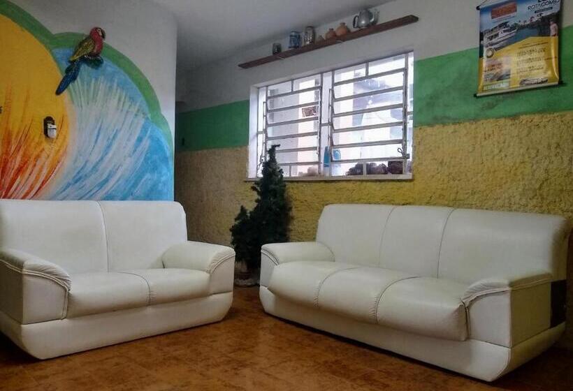 Семейный Номер, Praieiro Hostel Albergue