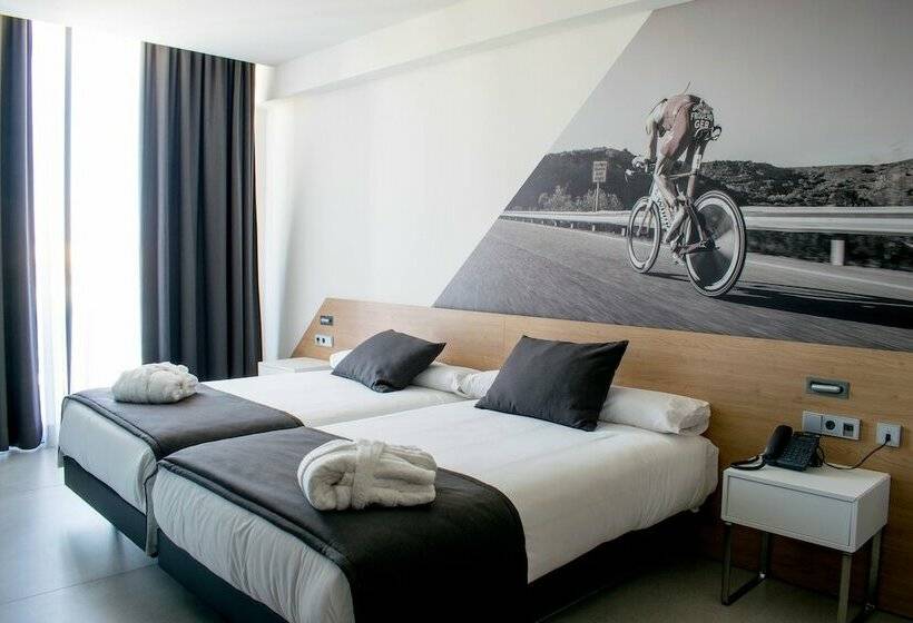 Номер Стандарт, Rafa Nadal Residence