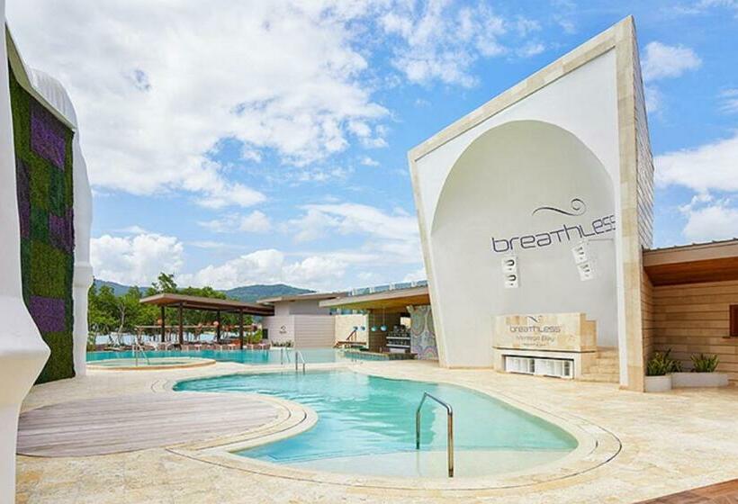 سوئیت مستر با چشم‌انداز دریا, Breathless Montego Bay