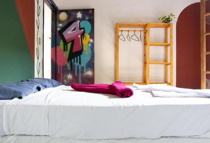 اتاق لوکس, Sambaqui Hostel