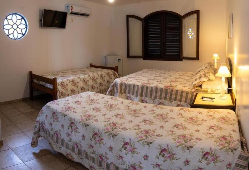 자쿠지 스위트, Pousada Casa Amarela