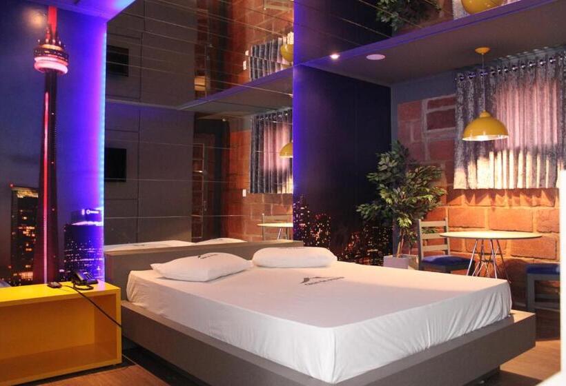 자쿠지 스위트, Motel Casa De Pedra