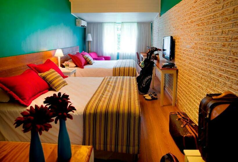 디럭스 트리플 룸, Resort E Golfe Clube Dos 500