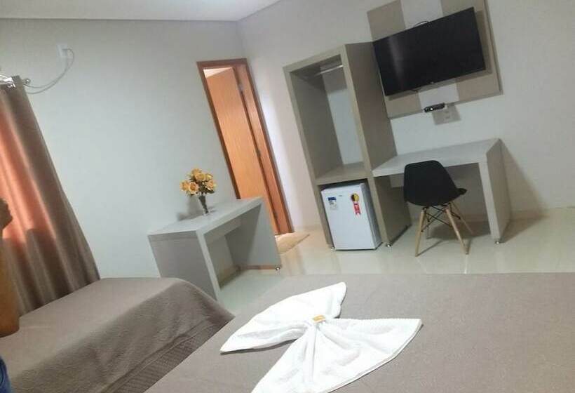 اتاق استاندارد سه نفره, Ideal