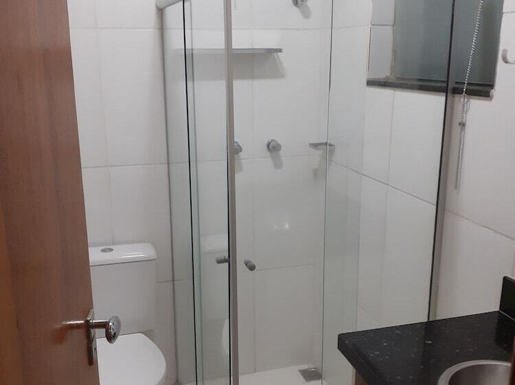 Трехместный Номер Deluxe, Qualyleste