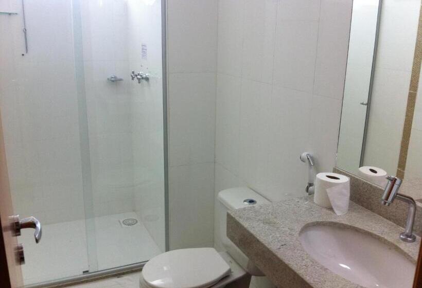 Habitació Familiar Deluxe, Di Napoli Plaza