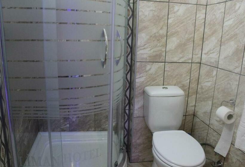 اتاق لوکس, Liman