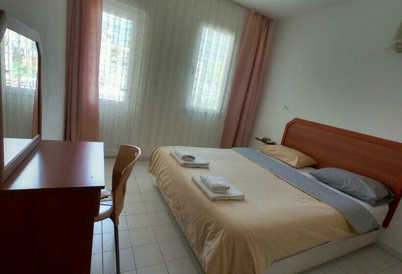 آپارتمان 1 خوابه با چشم‌انداز باغ, Sarıhan Apart Otel