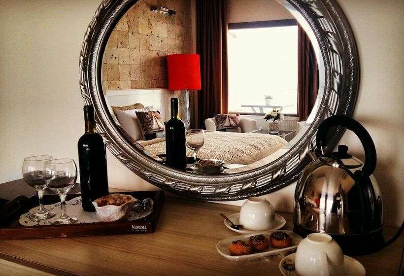 豪华海景房带阳台, Urla Yelken Hotel   Adults Only