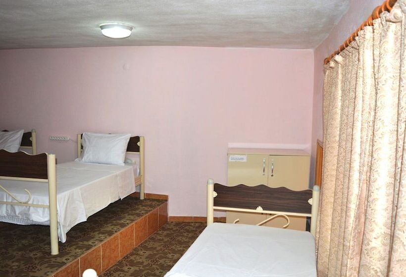 スタンダード４人部屋, Hostel Terra Vista