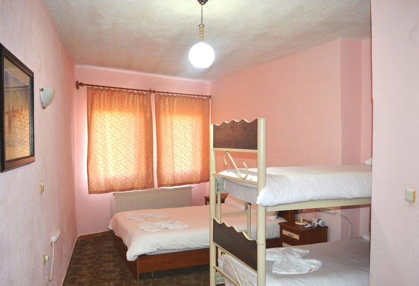 Четырехместный Номер Стандарт, Hostel Terra Vista