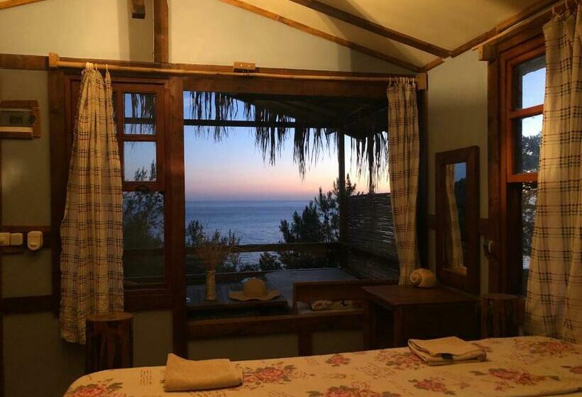 Номер Deluxe Вид на Море, Honey Hill Faralya Forest Cabins By The Sea
