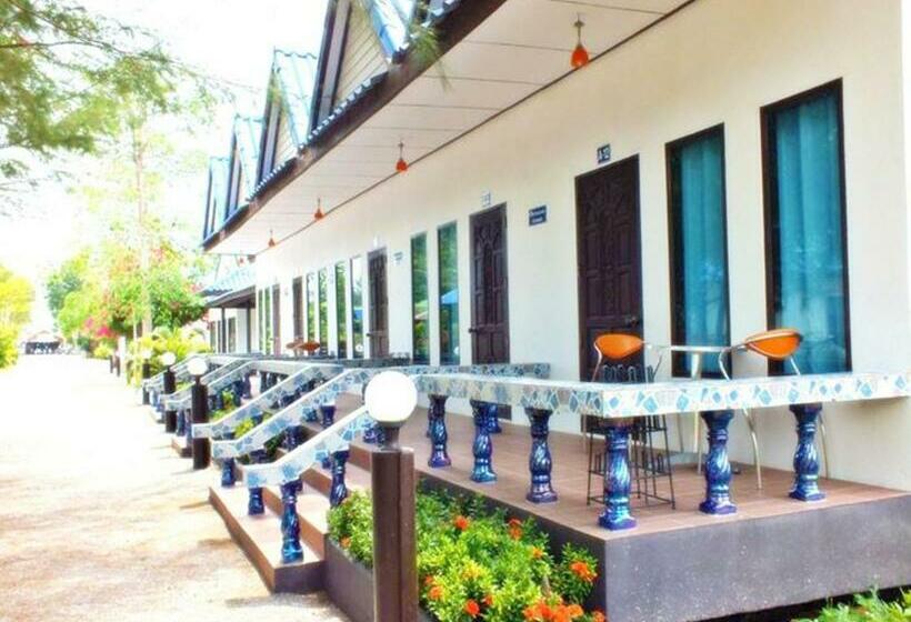 Номер Стандарт, Haadsonresort