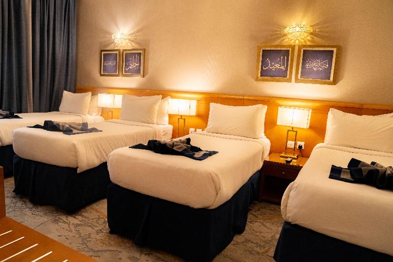 Четырехместный Номер Стандарт, Emaar Grand