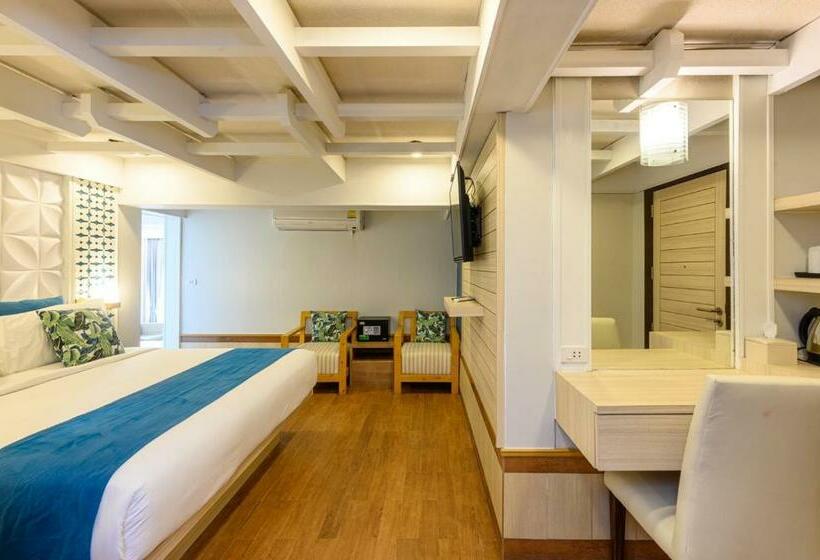 اتاق خانوادگی با چشم‌انداز دریا, Maldives Beach Resort