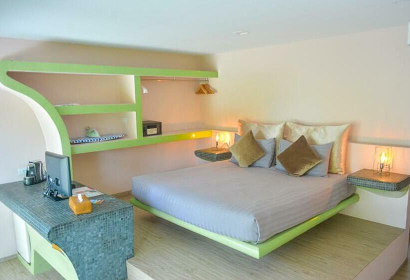 Номер Deluxe с Террасой, Le Divine Comedie Beach Resort