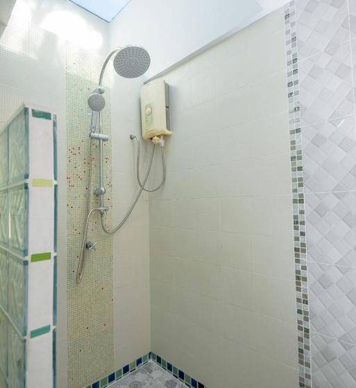 اتاق استاندارد با وان آب گرم, Seashell Village Resort
