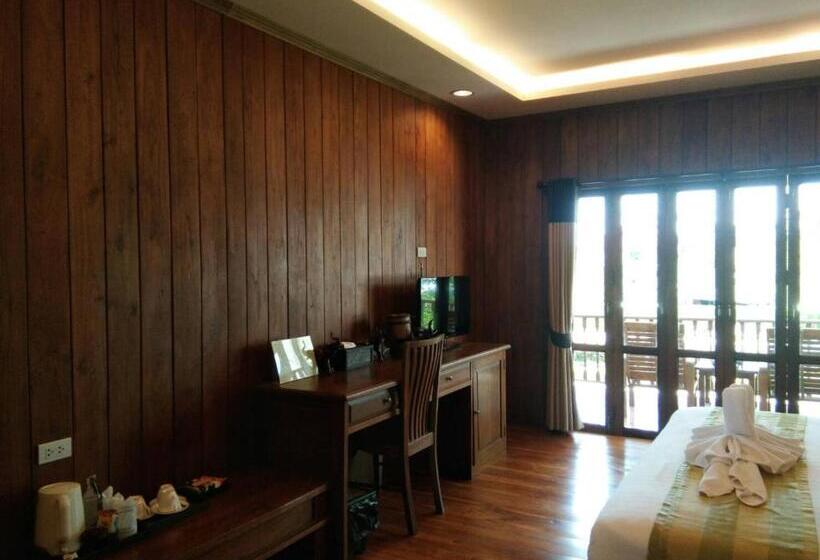 Номер Стандарт с Террасой, Scent Of Sukhothai Resort