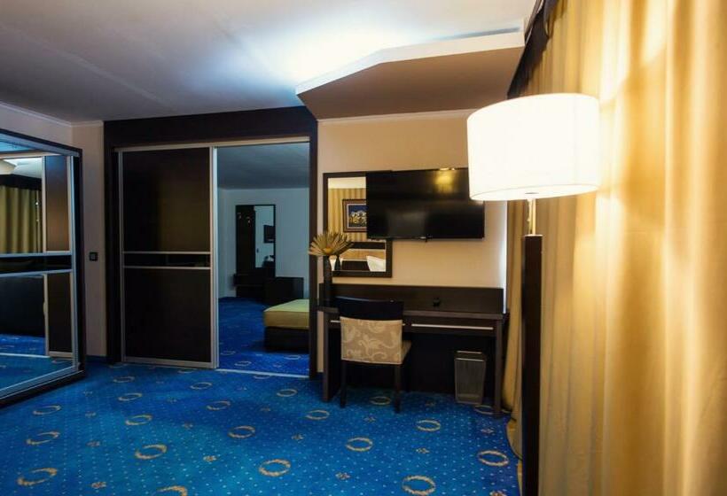 디럭스 스위트, Grand Hotel Hebar