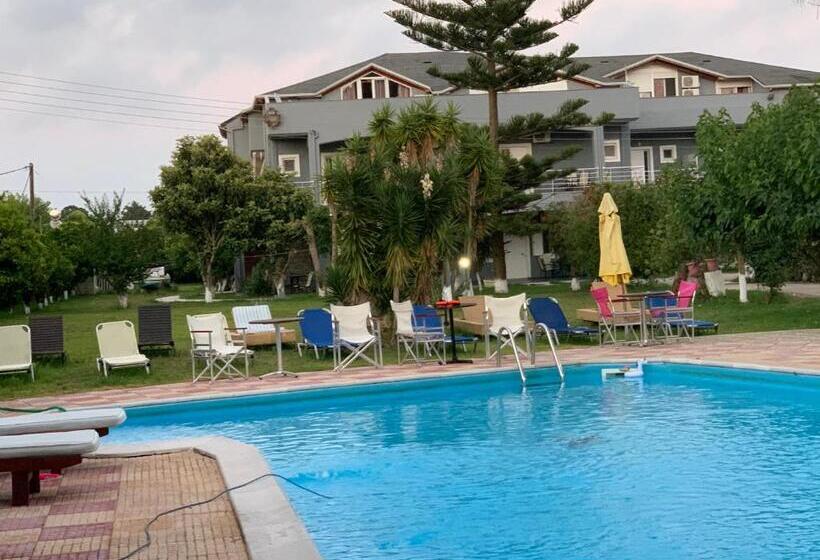 Студия Стандарт, Villa Pap