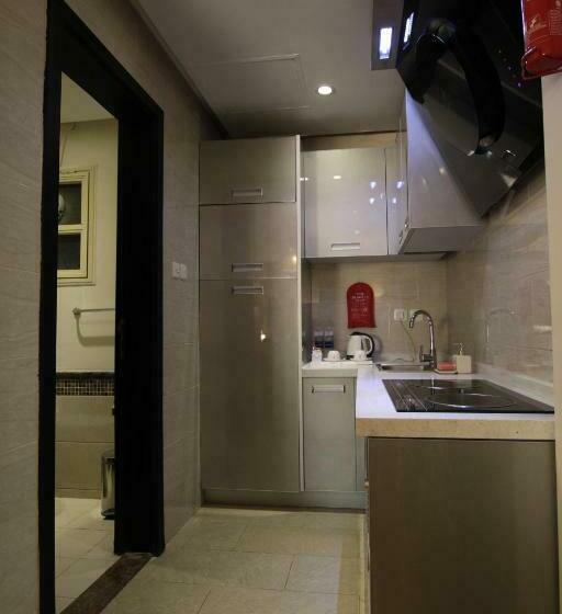标准工作室, Boudl Kuwait Al Fahahil