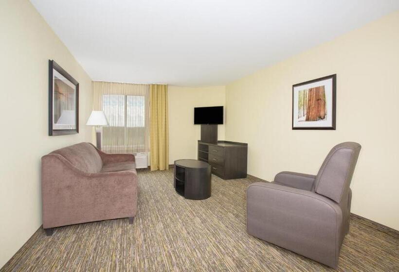 Номер Стандарт Кровать Кинг Адаптированный для Инвалидов, Candlewood Suites Longmont   Boulder Area, An Ihg