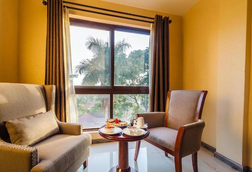 Standard Room, Hillside Plaza