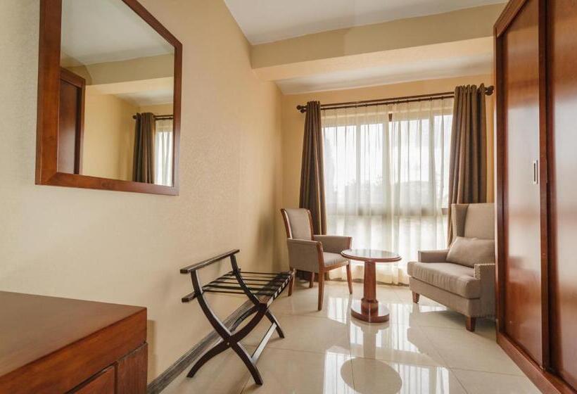Deluxe Room, Hillside Plaza