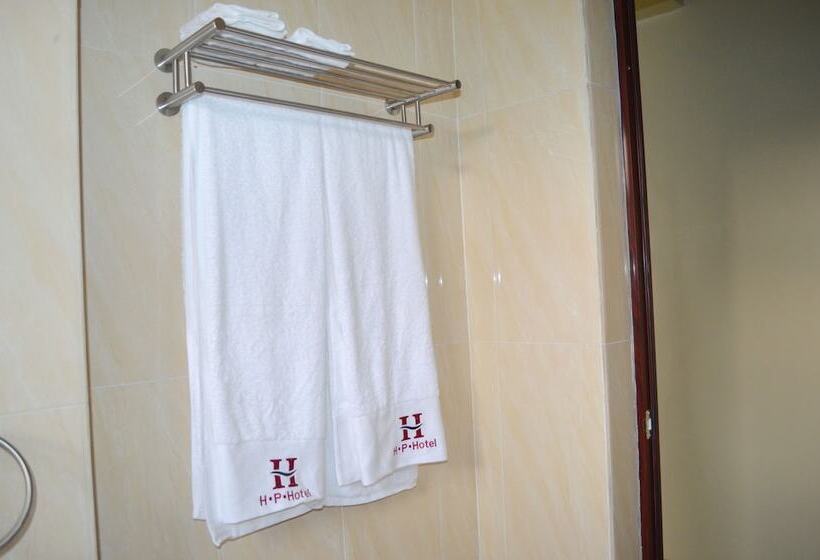 Single Deluxe Room, Hillside Plaza