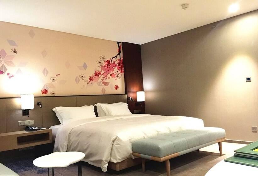 Номер Deluxe, Hilton Garden Inn Zhongshan Guzhen